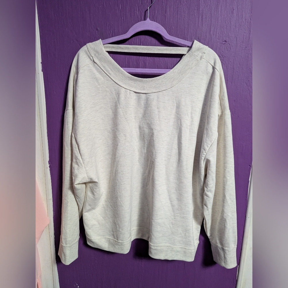 💜 Black Tape_ Heathered Cream Open Back Long Sleeve Sweatshirt 2X 18 20